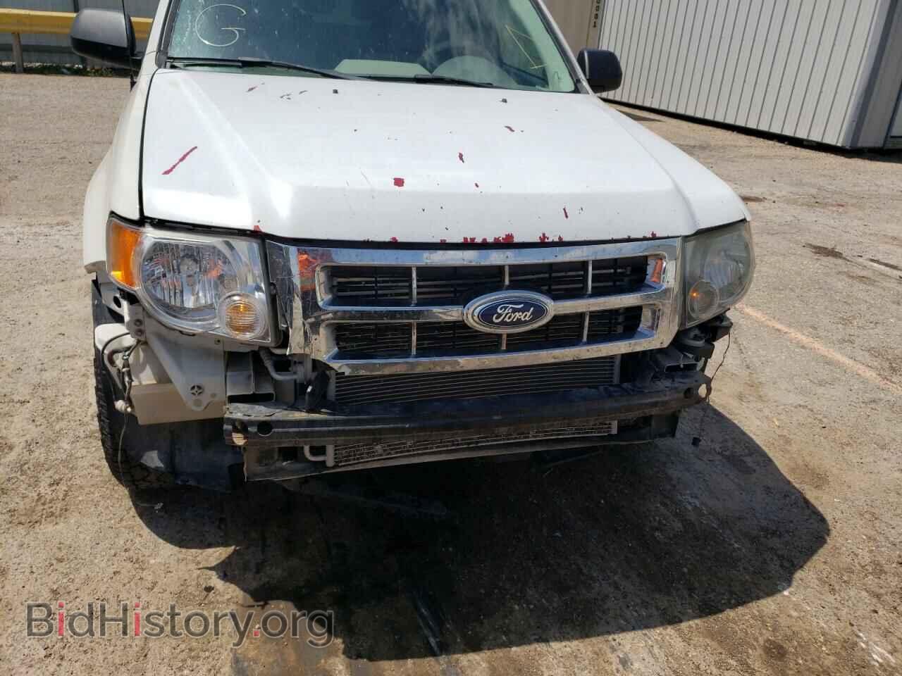 2011 FORD ESCAPE - VIN: 1FMCU9DG8BKA44005 - Фото 9