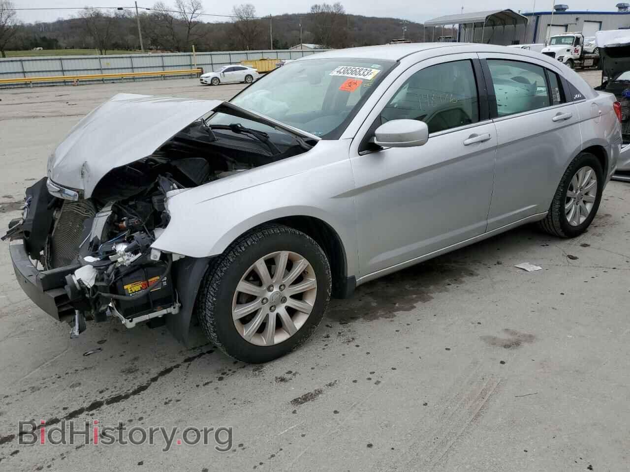Photo 1C3BC1FB6BN537724 - CHRYSLER 200 2011