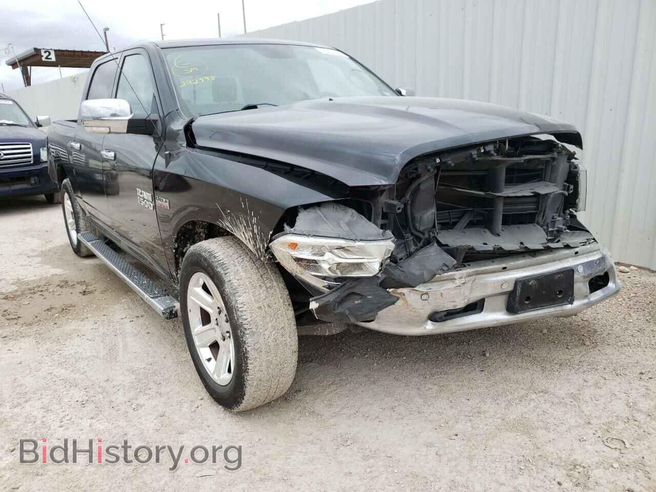 Photo 1C6RR6LT2JS272598 - RAM 1500 2018