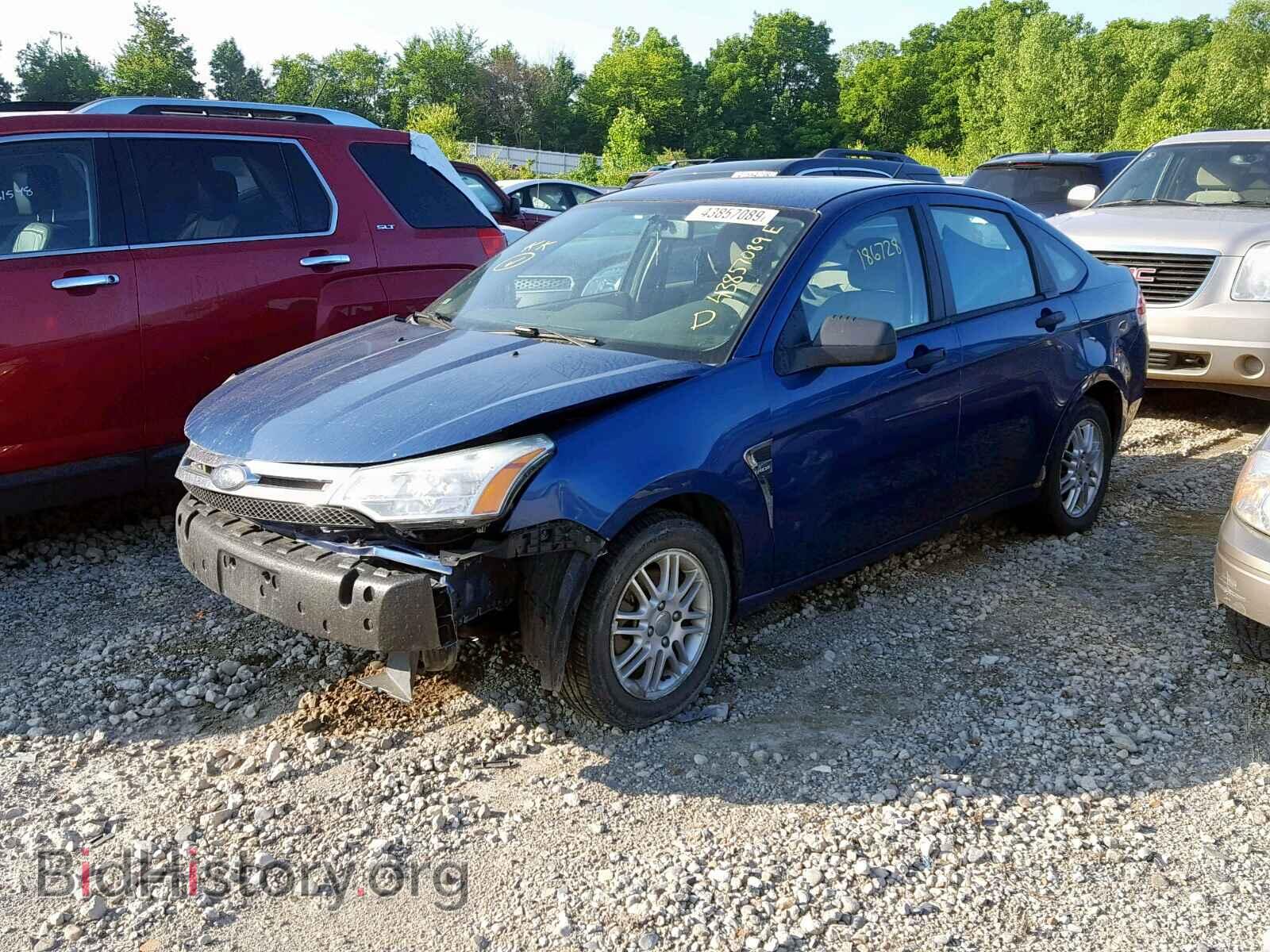 2008 FORD FOCUS SE - VIN: 1FAHP35N98W183692 - Фото 2