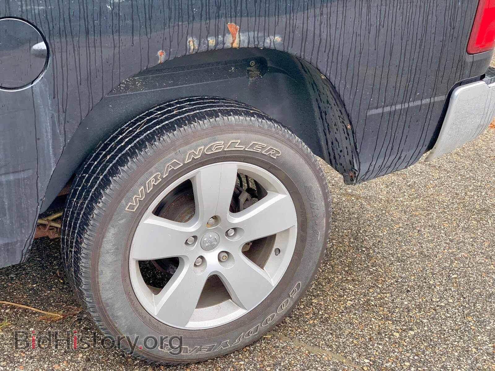 2011 DODGE RAM 1500 - VIN: 1D7RV1GT7BS511264 - Фото 8