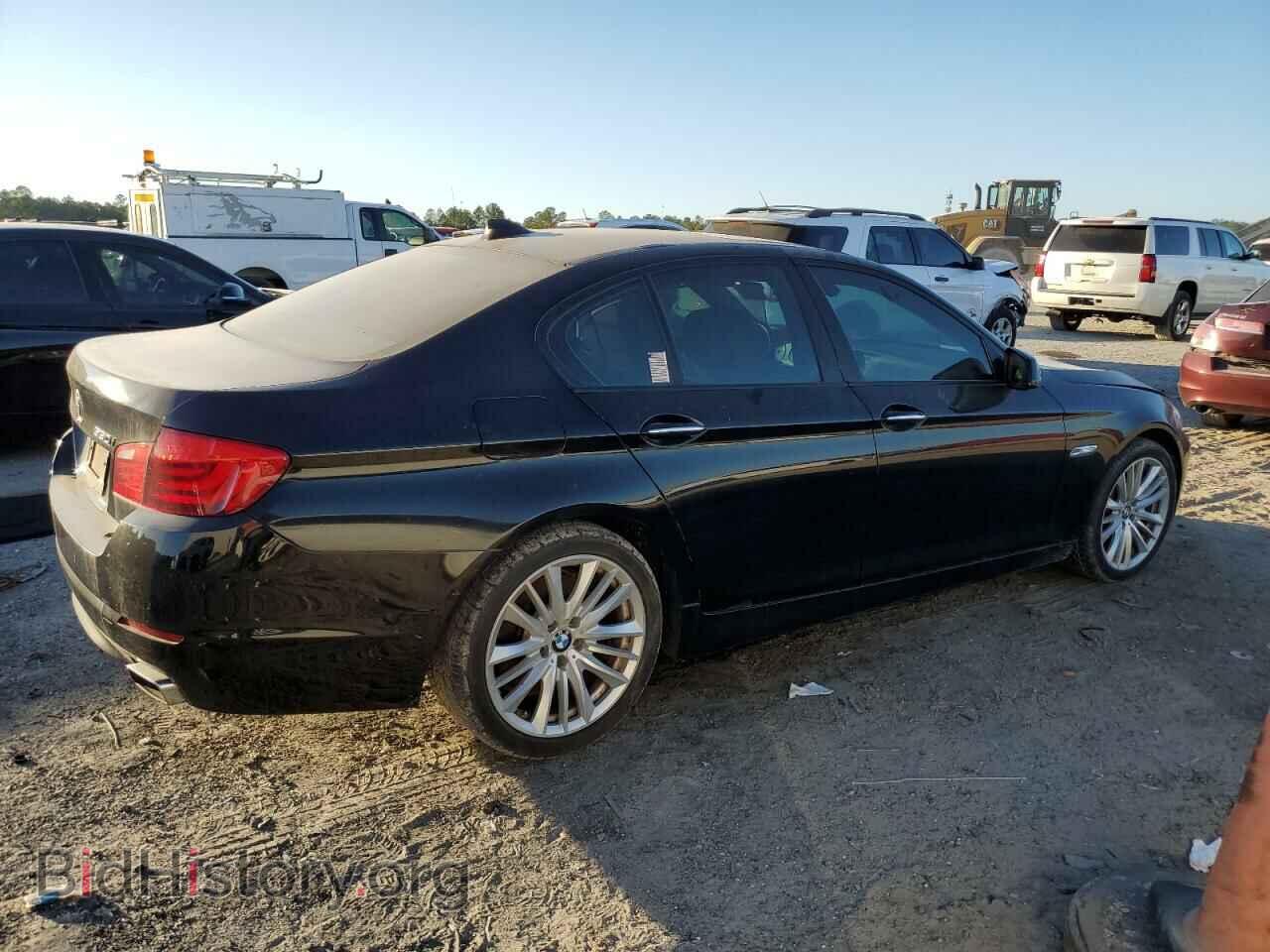 2011 BMW 5 SERIES - VIN: WBAFR9C56BC757172 - Фото 3