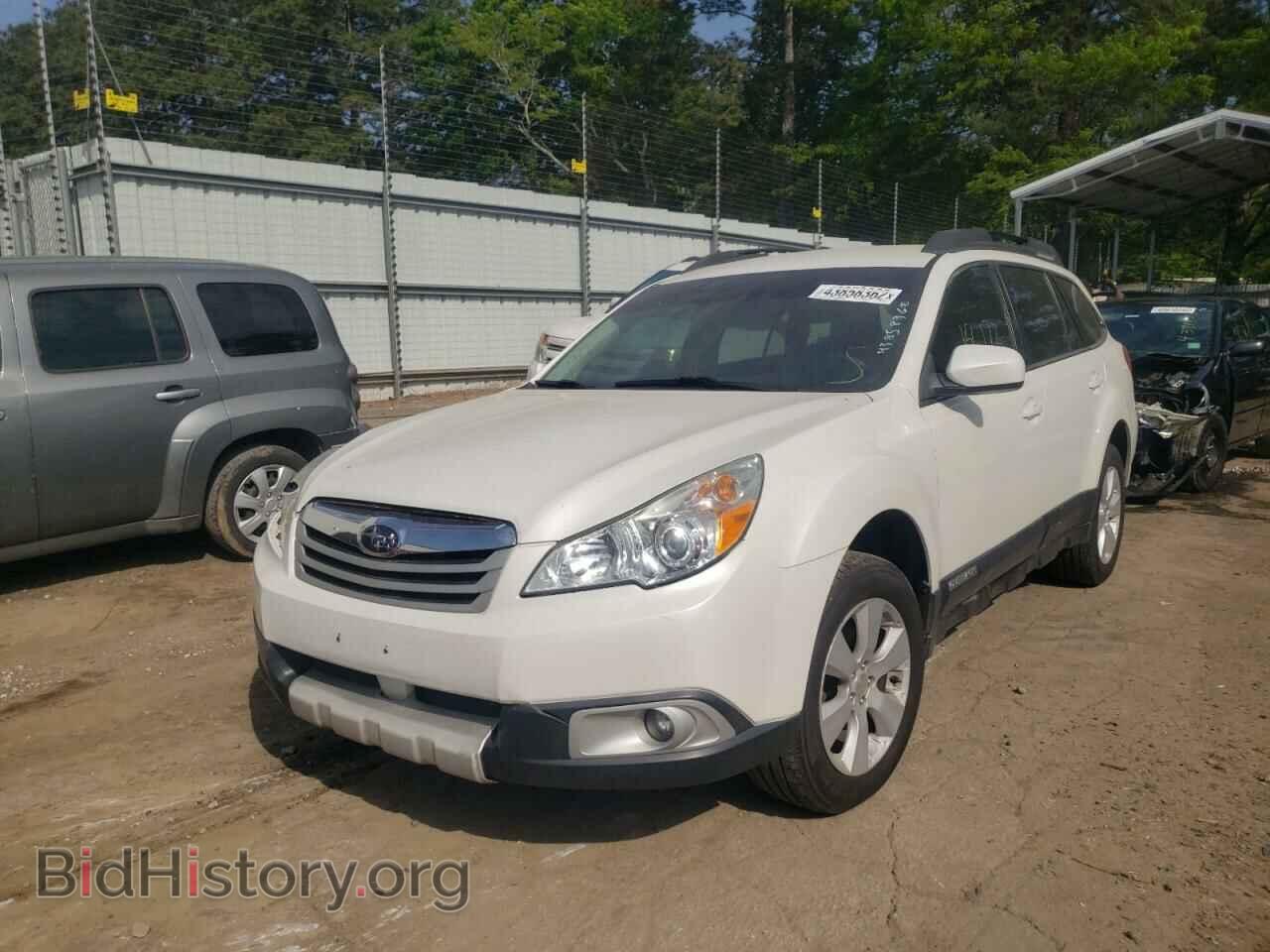 2011 SUBARU OUTBACK - VIN: 4S4BRBJC7B3334042 - Фото 2