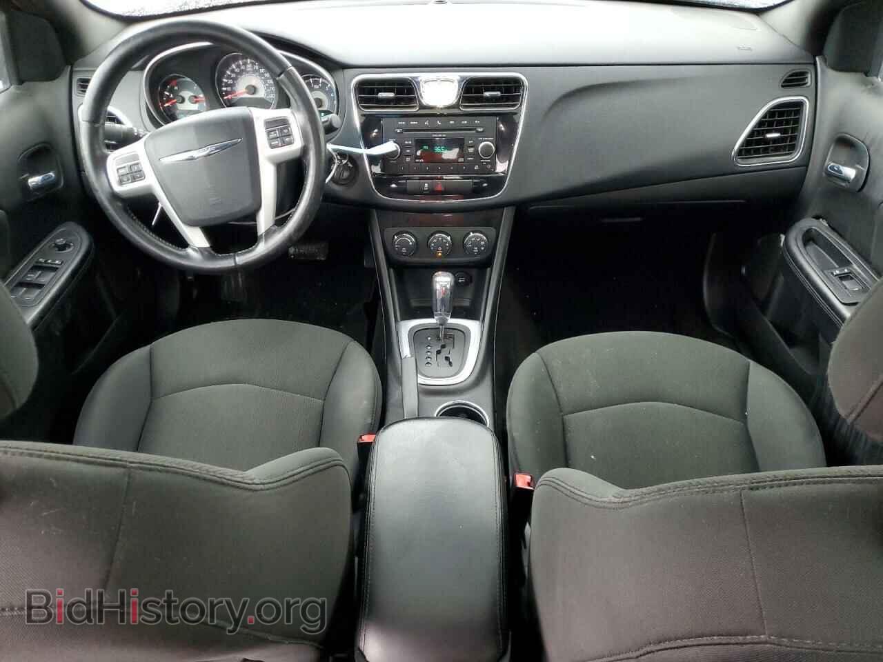 2011 CHRYSLER 200 - VIN: 1C3BC1FB6BN570450 - Фото 8