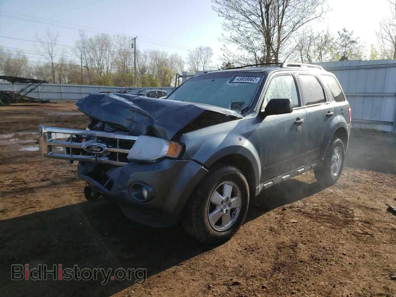 2011 FORD ESCAPE - VIN: 1FMCU0DG2BKB71845 - Фото 2