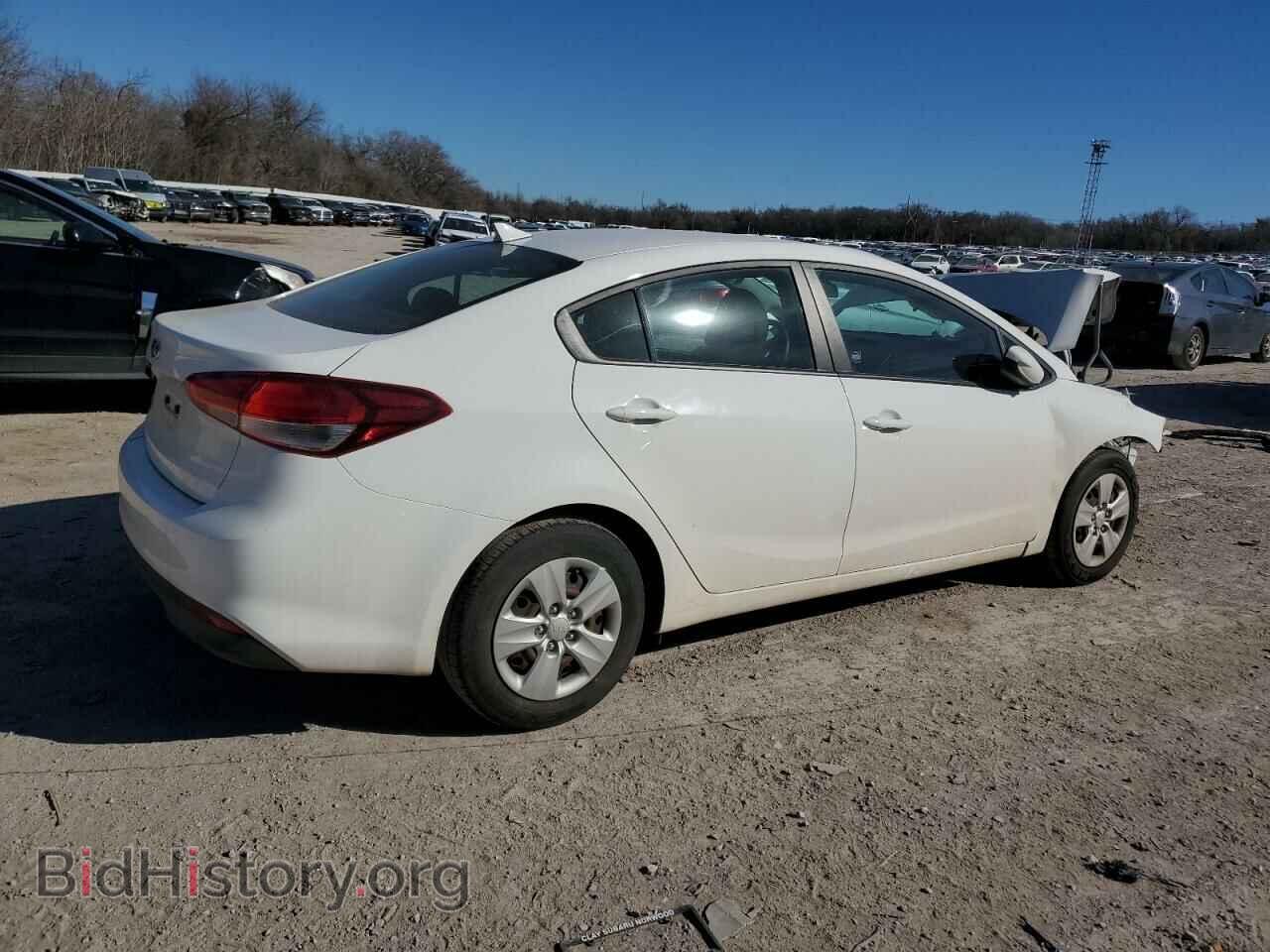 2017 KIA FORTE - VIN: 3KPFK4A70HE039634 - Фото 3