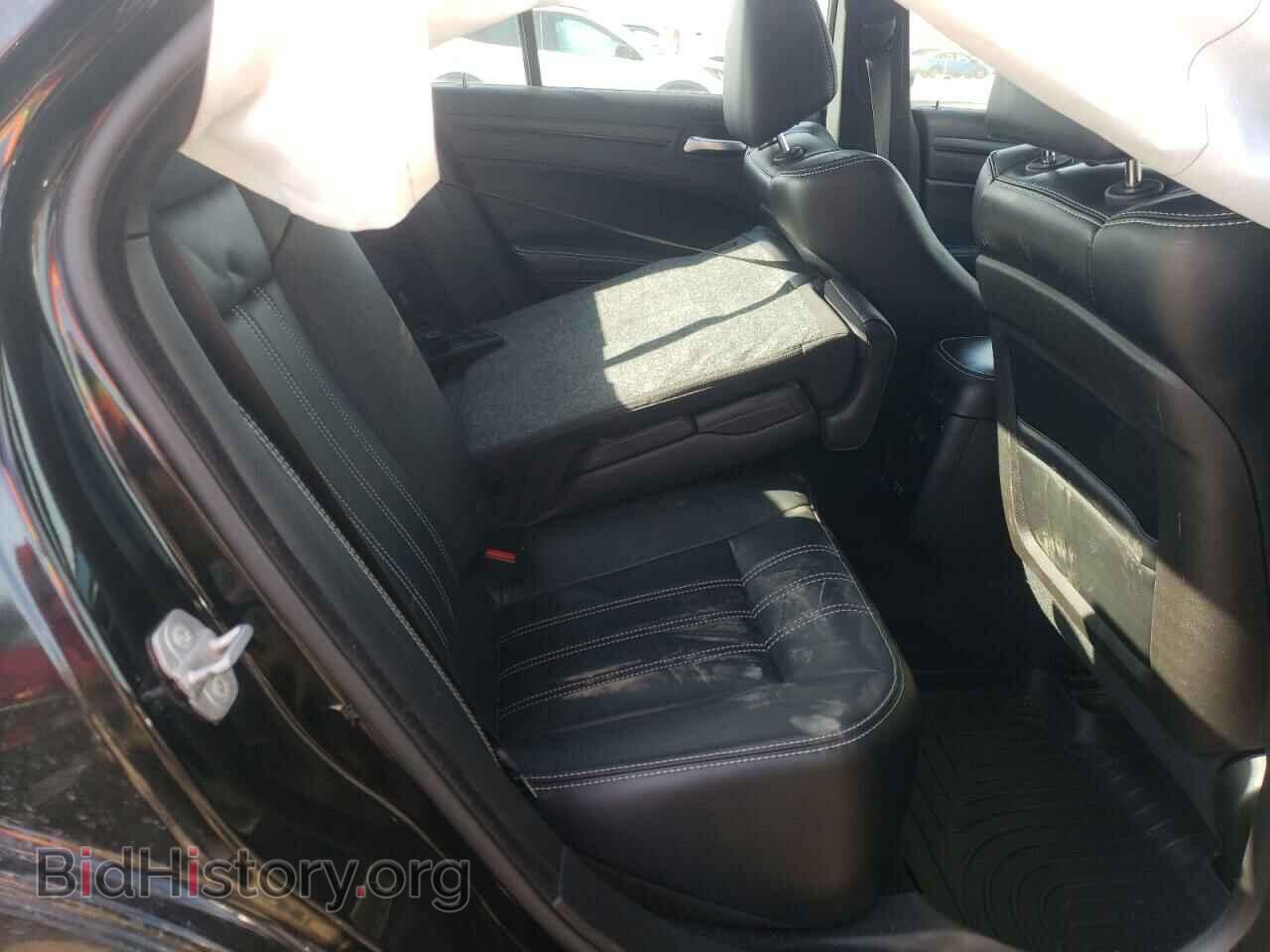 2015 CHRYSLER 300 - VIN: 2C3CCAGG9FH876295 - Фото 6