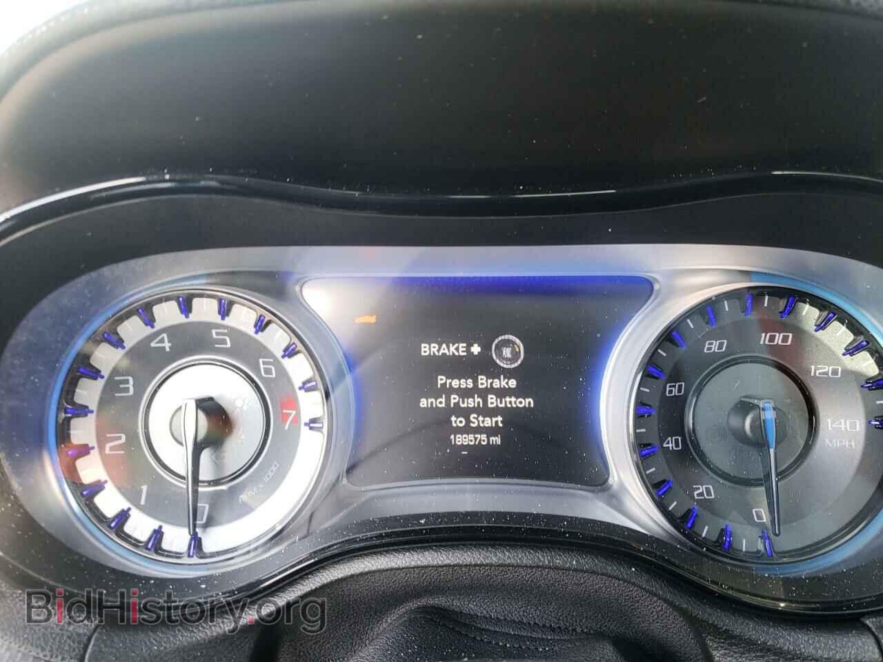 2015 CHRYSLER 300 - VIN: 2C3CCAGG9FH876295 - Фото 8
