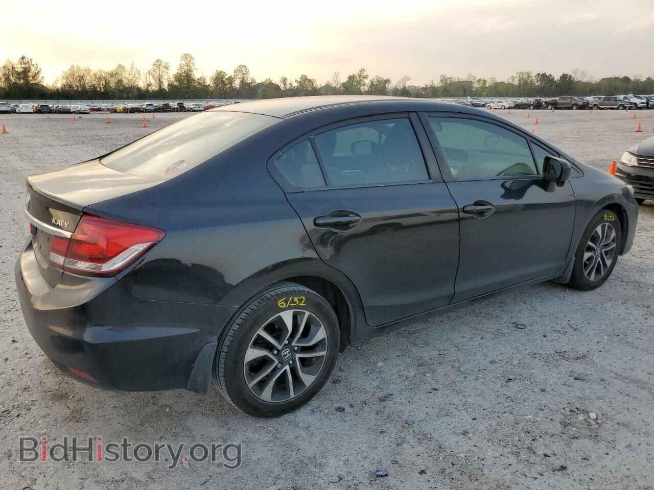 2015 HONDA CIVIC - VIN: 2HGFB2F89FH529885 - Фото 3