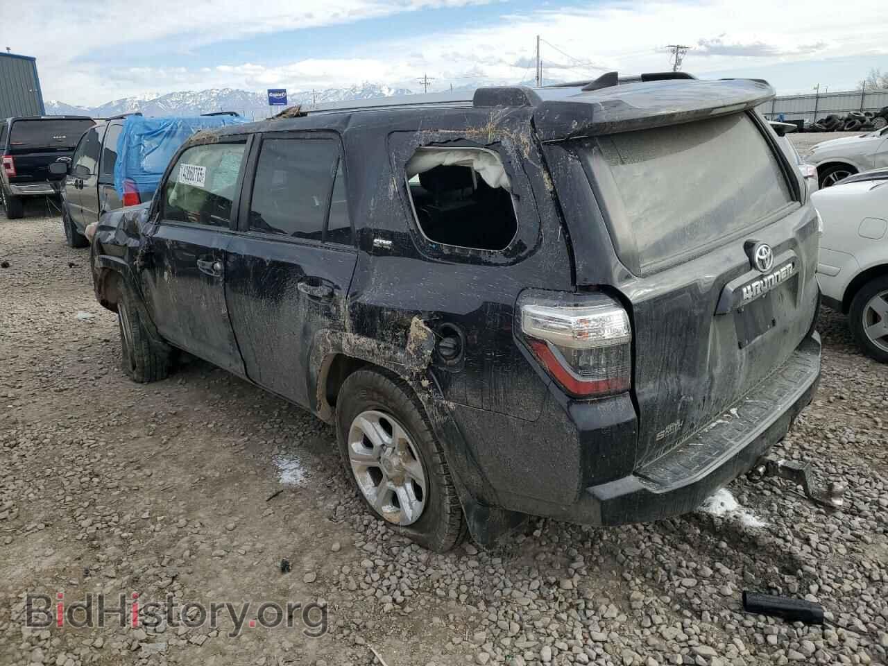 2021 TOYOTA 4RUNNER - VIN: JTEMU5JR9M5863996 - Фото 2