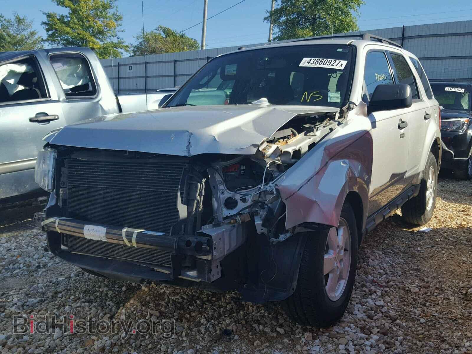 2009 FORD ESCAPE - VIN: 1FMCU03G69KA37867 - Фото 2