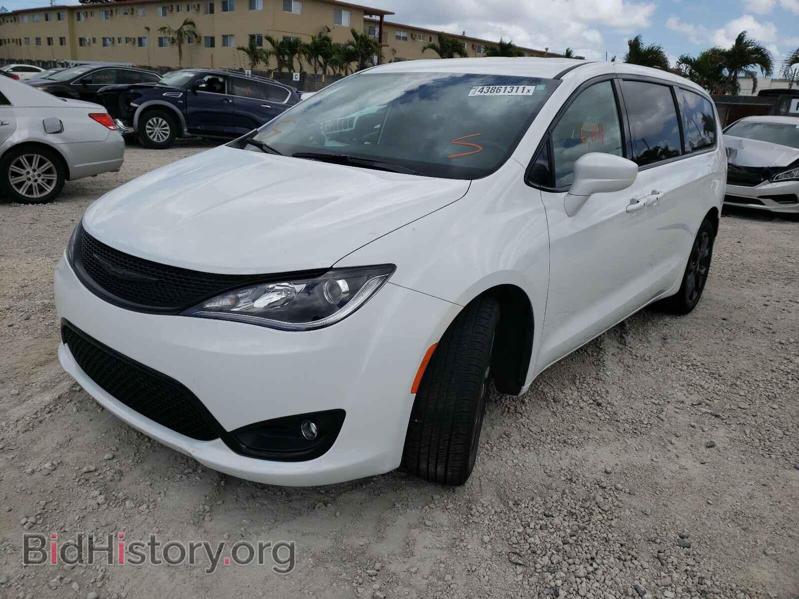 2019 CHRYSLER PACIFICA - VIN: 2C4RC1FG3KR732849 - Photo 2