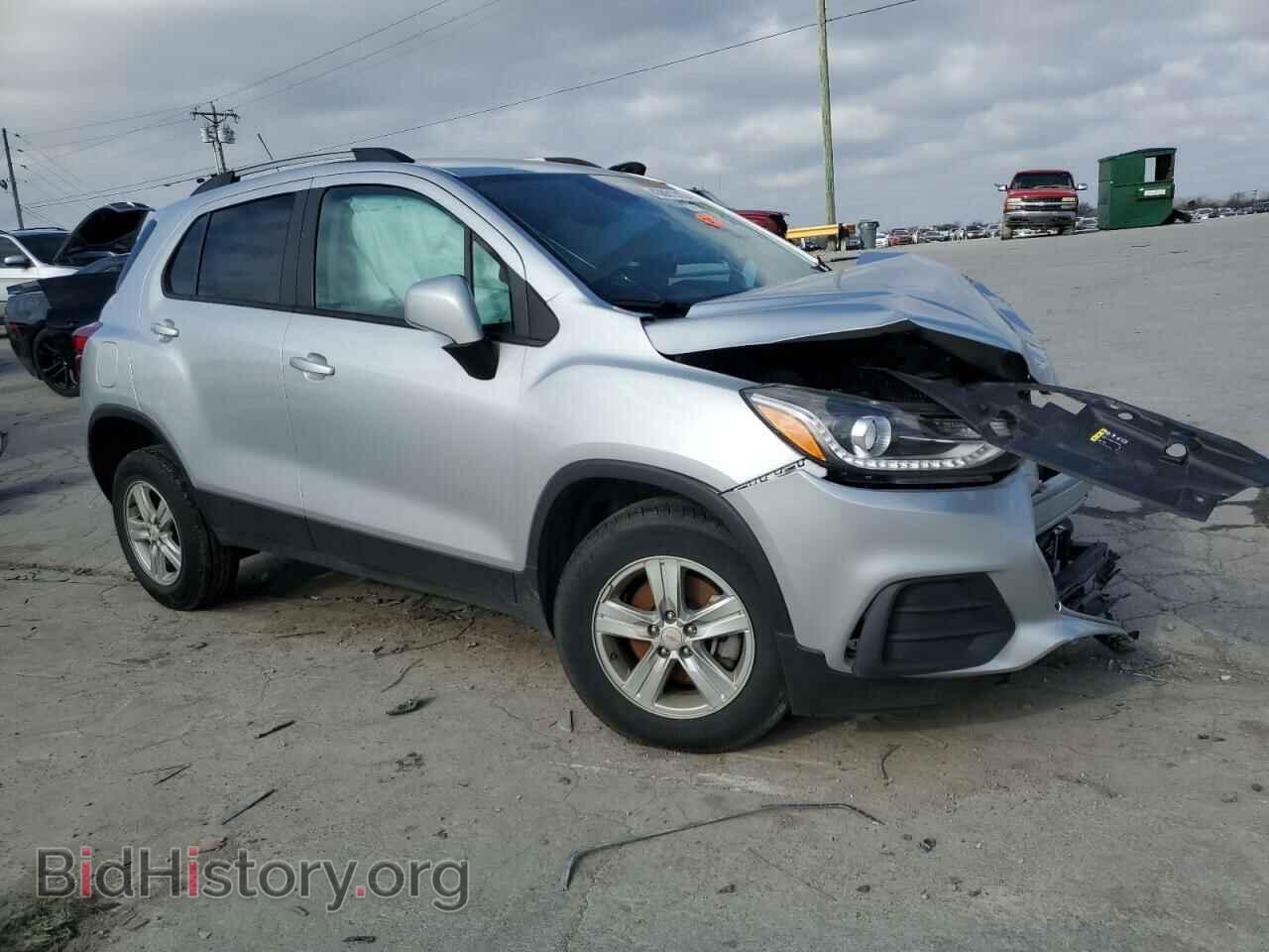 2021 CHEVROLET TRAX - VIN: KL7CJPSB2MB324091 - Фото 4