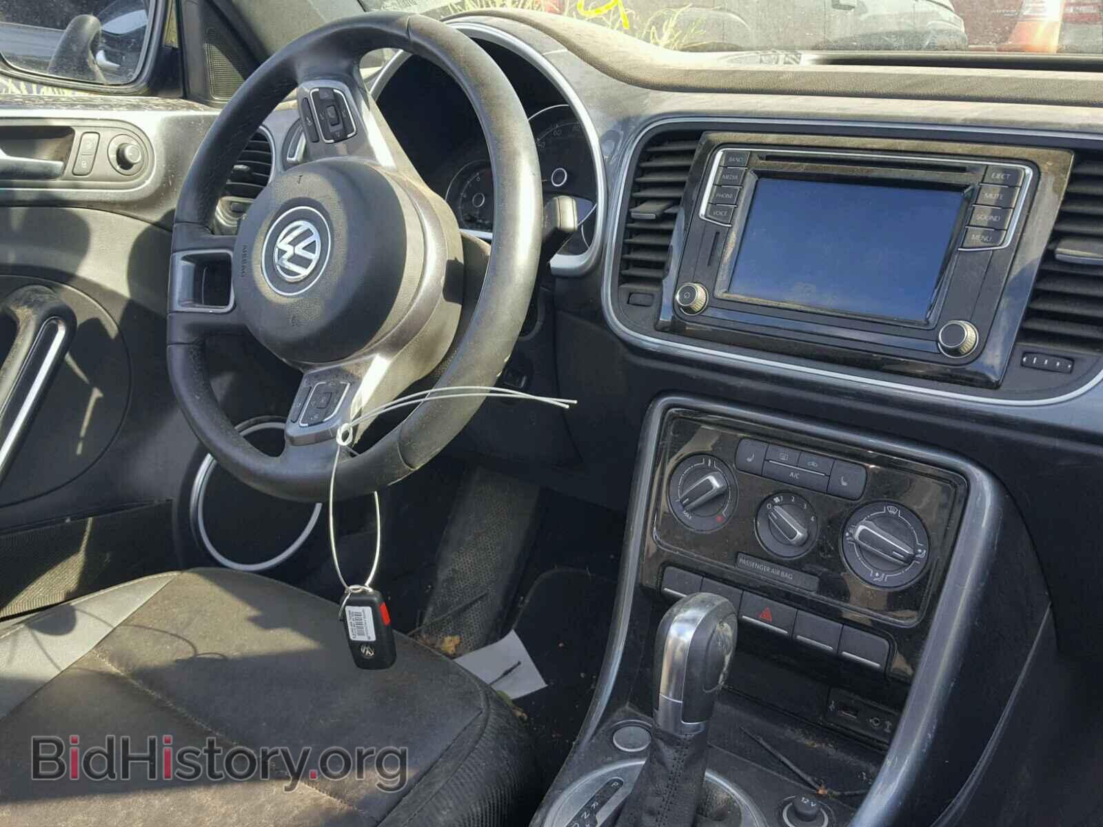 2017 VOLKSWAGEN BEETLE - VIN: 3VW517AT9HM802895 - Фото 9
