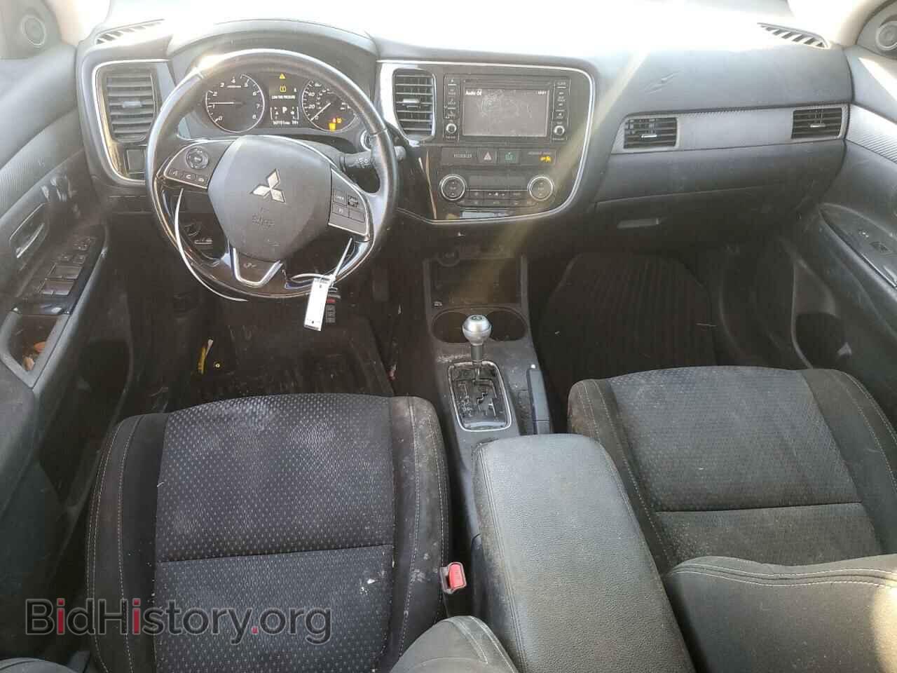2016 MITSUBISHI OUTLANDER - VIN: JA4AD3A38GZ018040 - Фото 8