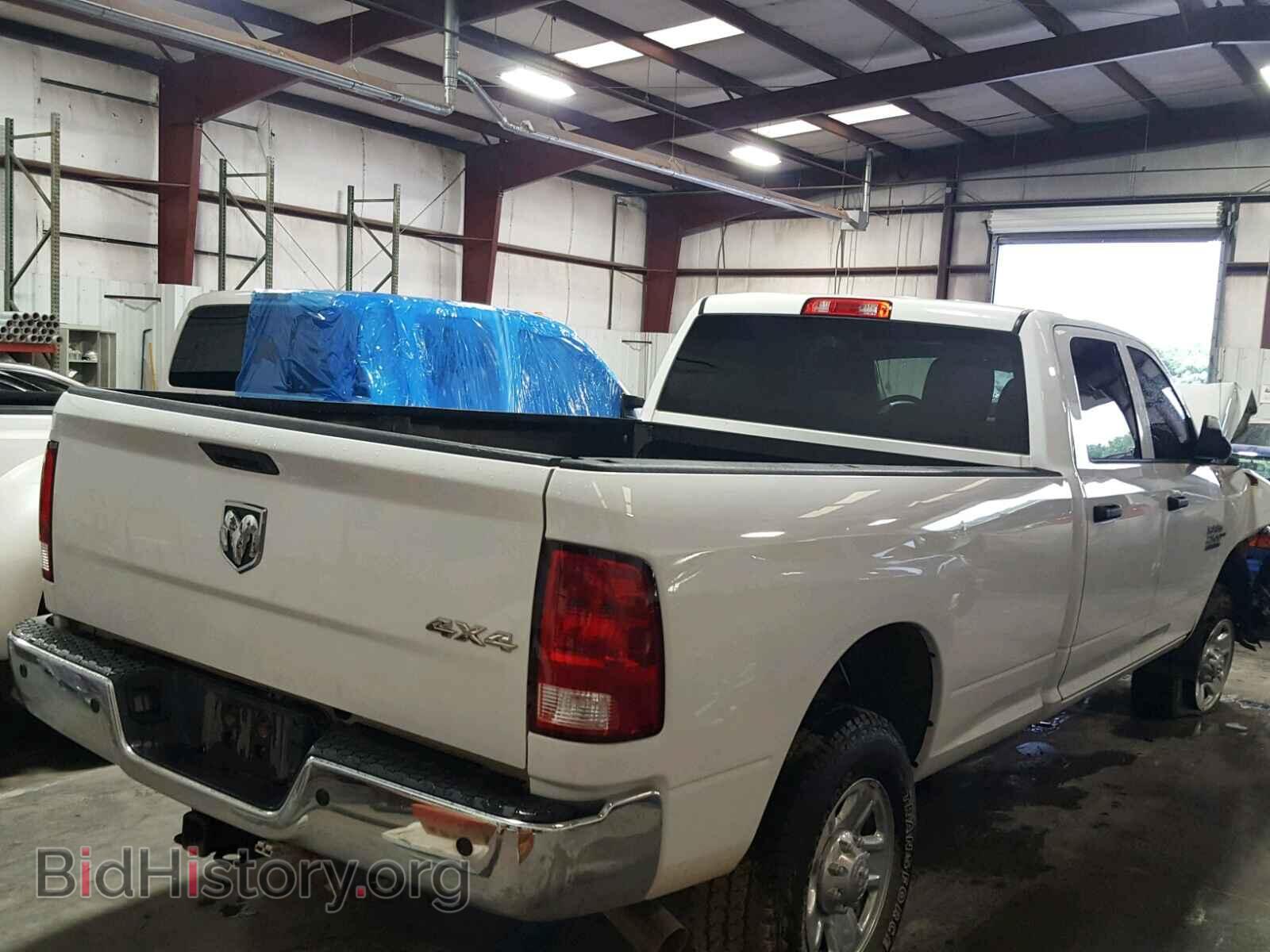 2017 RAM 2500 ST - VIN: 3C6UR5HL9HG758288 - Фото 4