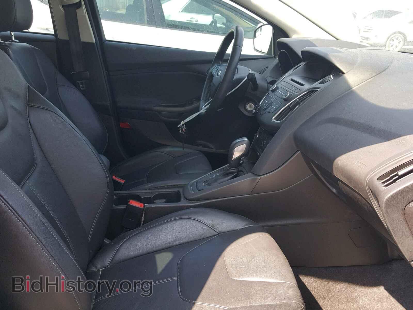 2016 FORD FOCUS - VIN: 1FADP3F27GL393503 - Photo 5