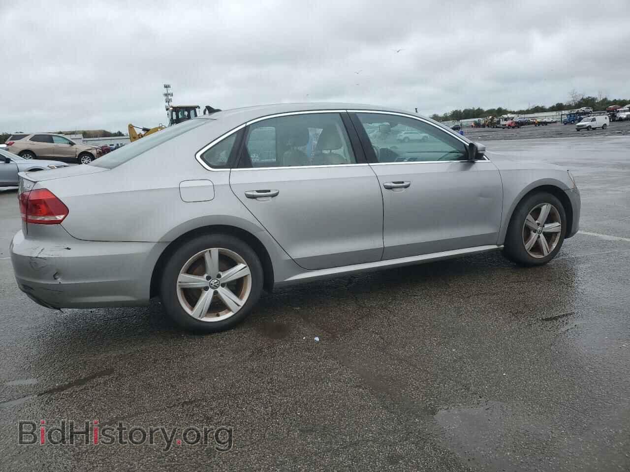 2013 VOLKSWAGEN PASSAT - VIN: 1VWBP7A34DC023403 - Фото 3