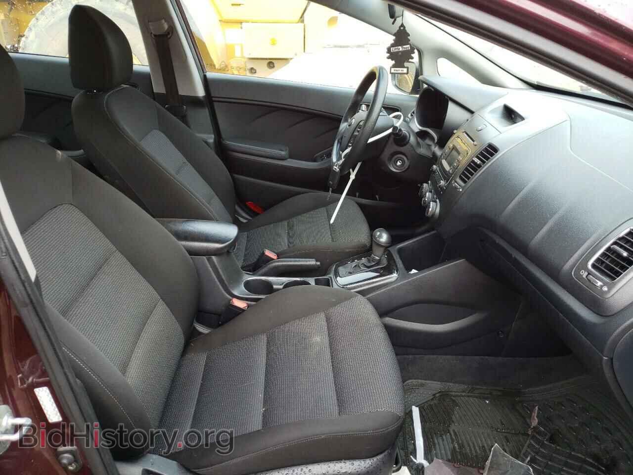 2017 KIA FORTE - VIN: 3KPFK4A71HE032076 - Photo 5