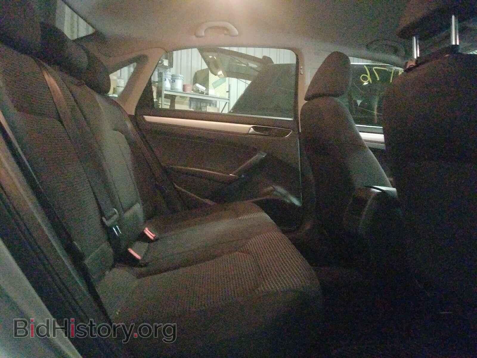 2017 VOLKSWAGEN PASSAT - VIN: 1VWAT7A37HC068512 - Фото 6