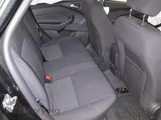 2015 Ford FOCUS (VIN 1FADP3K28FL279420) — фото 6 из 10