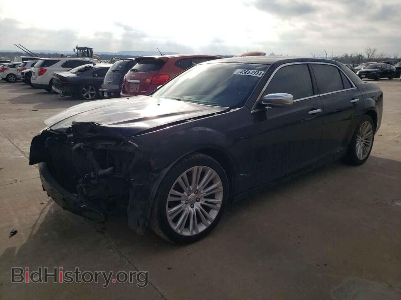 Photo 2C3CA6CTXBH598555 - CHRYSLER 300 2011