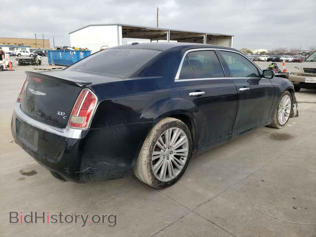 2011 CHRYSLER 300 - VIN: 2C3CA6CTXBH598555 - Фото 3