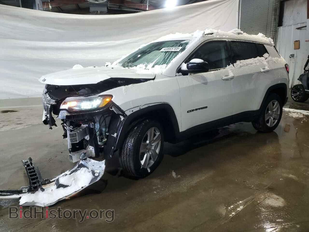 Photo 3C4NJDBB0NT208091 - JEEP COMPASS 2022