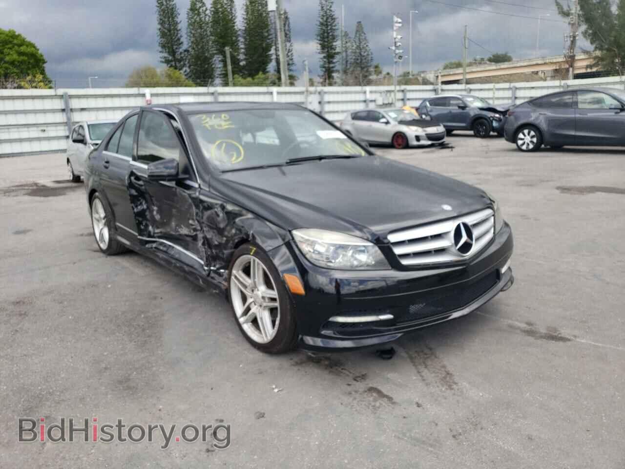 Photo WDDGF5EB9BA433579 - MERCEDES-BENZ C-CLASS 2011