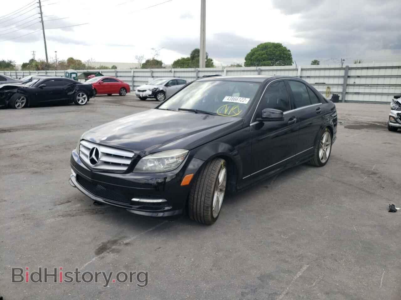 2011 MERCEDES-BENZ C-CLASS - VIN: WDDGF5EB9BA433579 - Фото 2