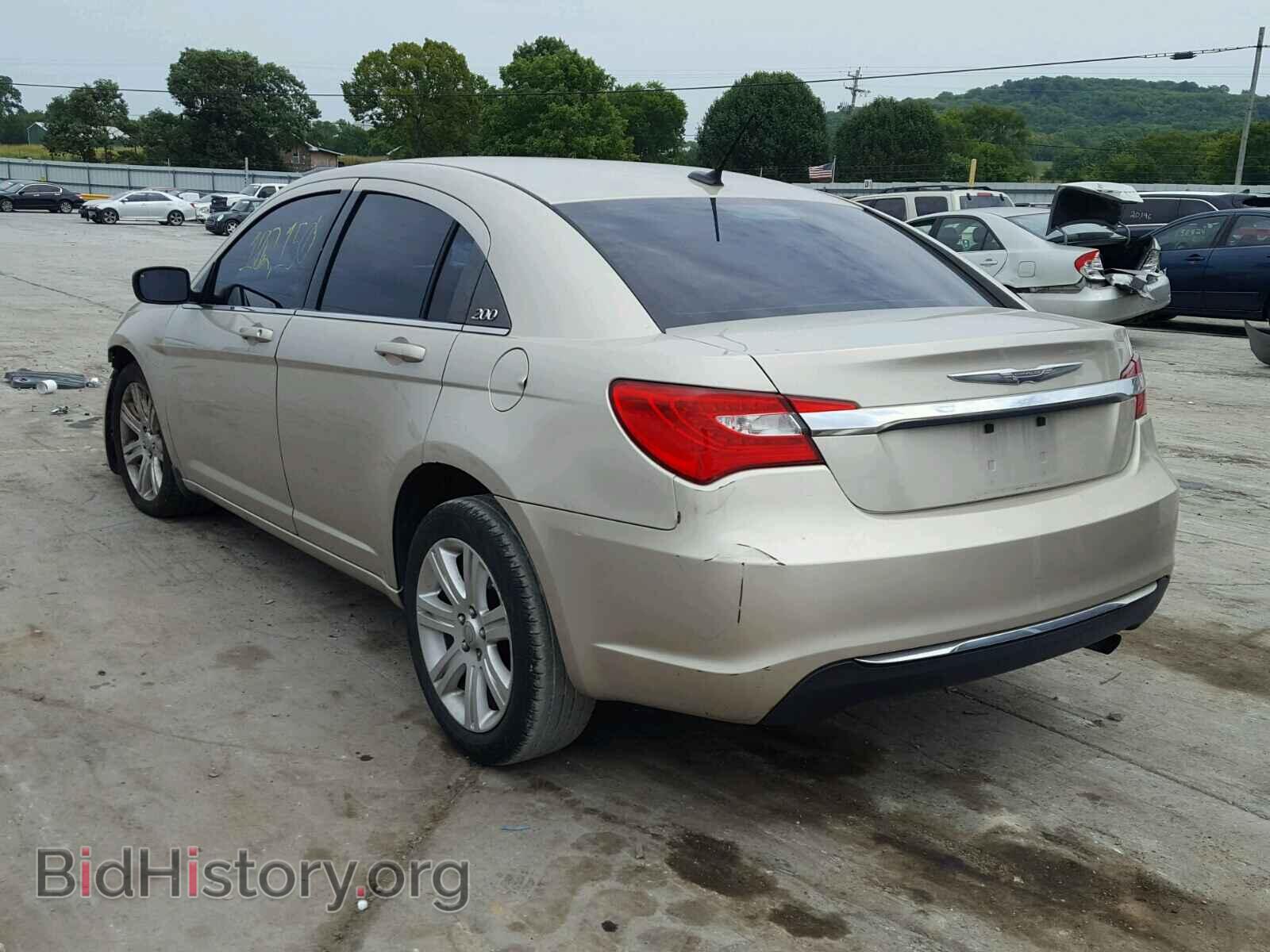 2013 CHRYSLER 200 - VIN: 1C3CCBAB8DN685975 - Фото 3