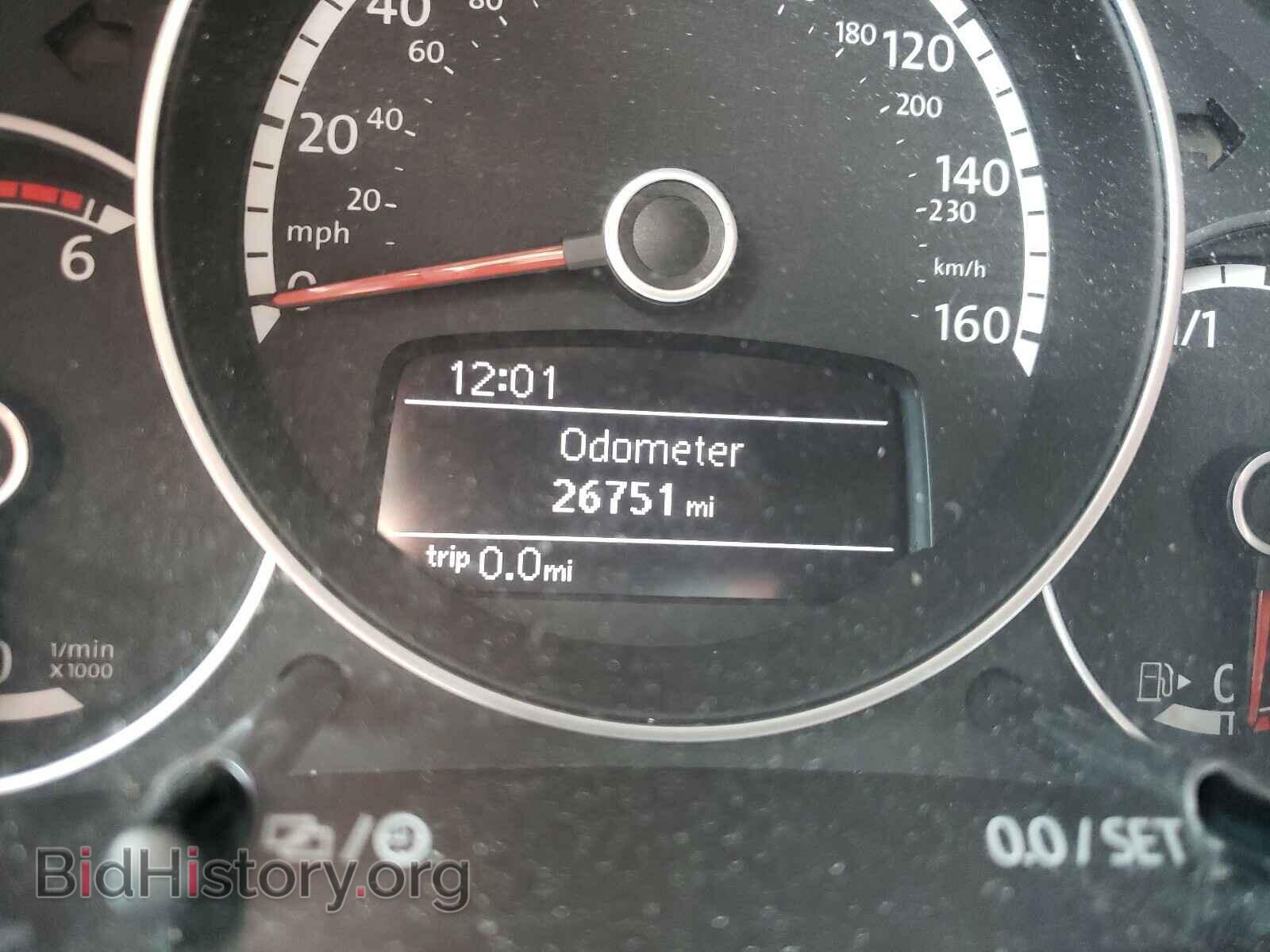 2014 VOLKSWAGEN BEETLE - VIN: 3VW5L7AT0EM817467 - Фото 8