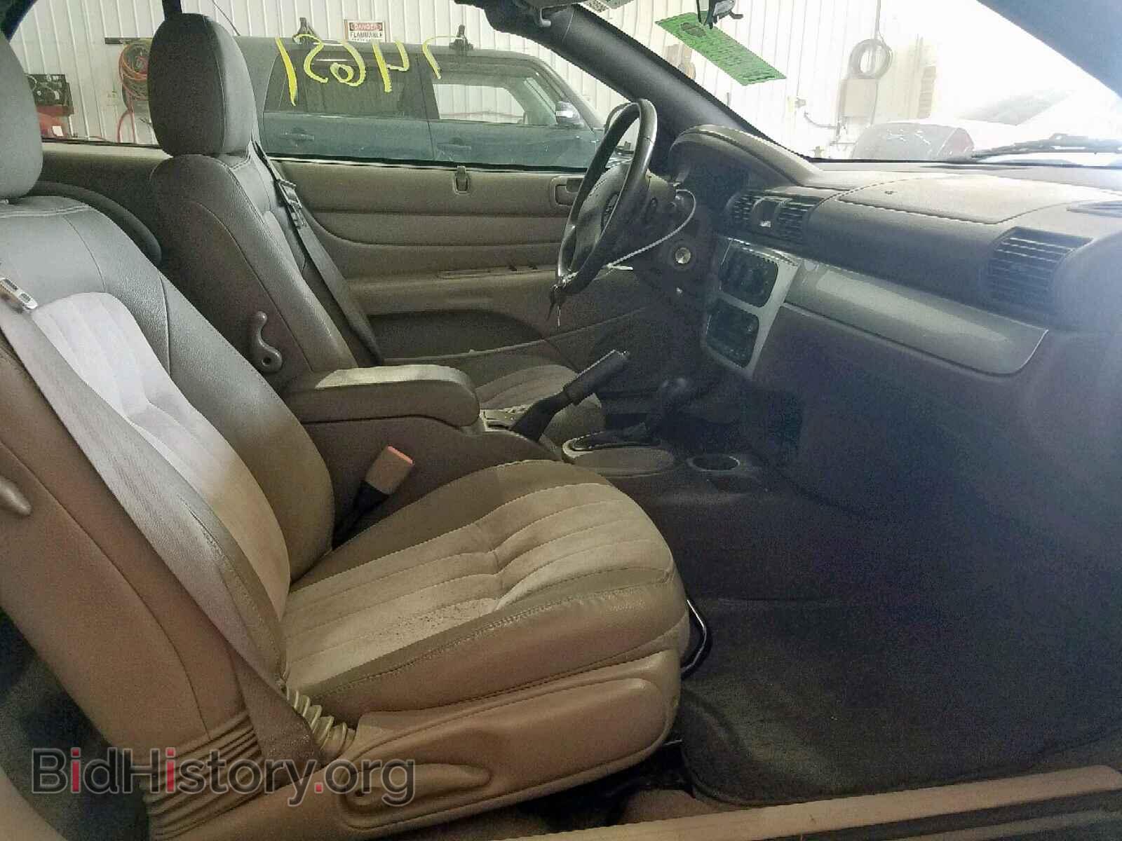 2006 CHRYSLER SEBRING - VIN: 1C3EL55R96N200375 - Фото 5