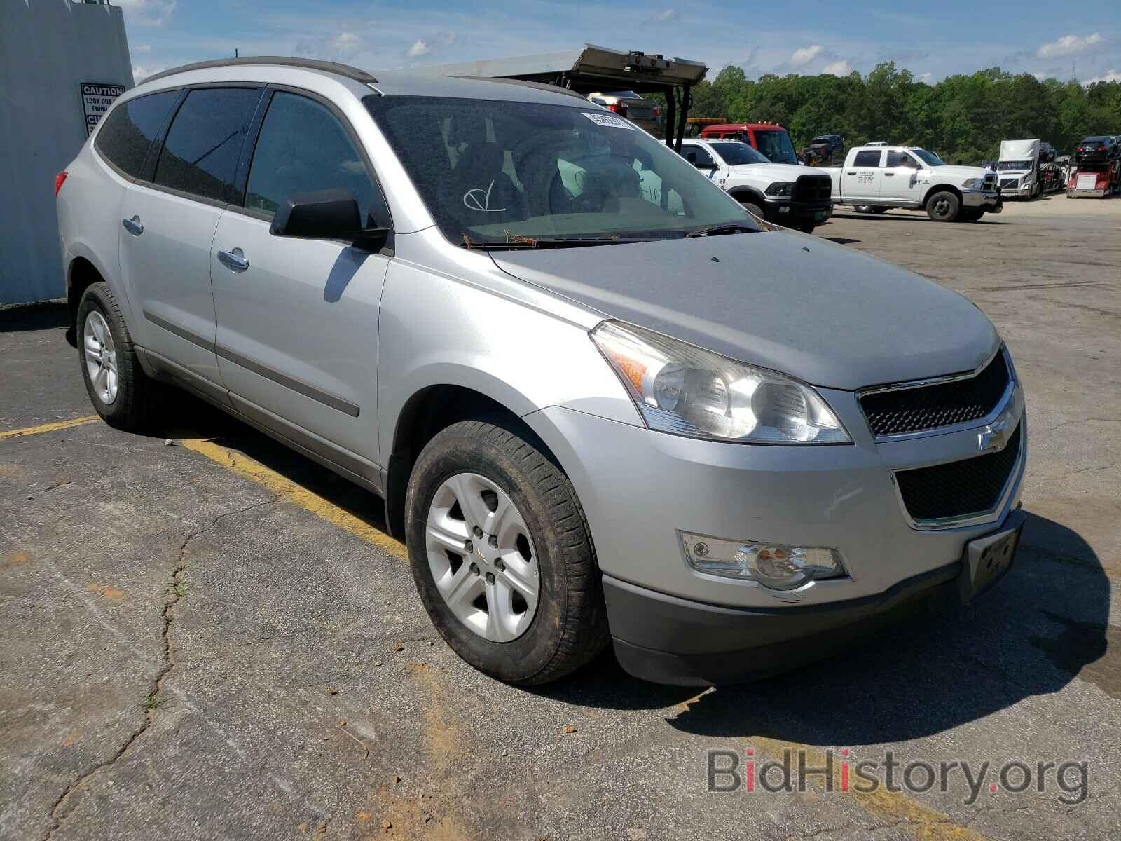 Фотография 1GNKRFED9CJ149011 - CHEVROLET TRAVERSE 2012