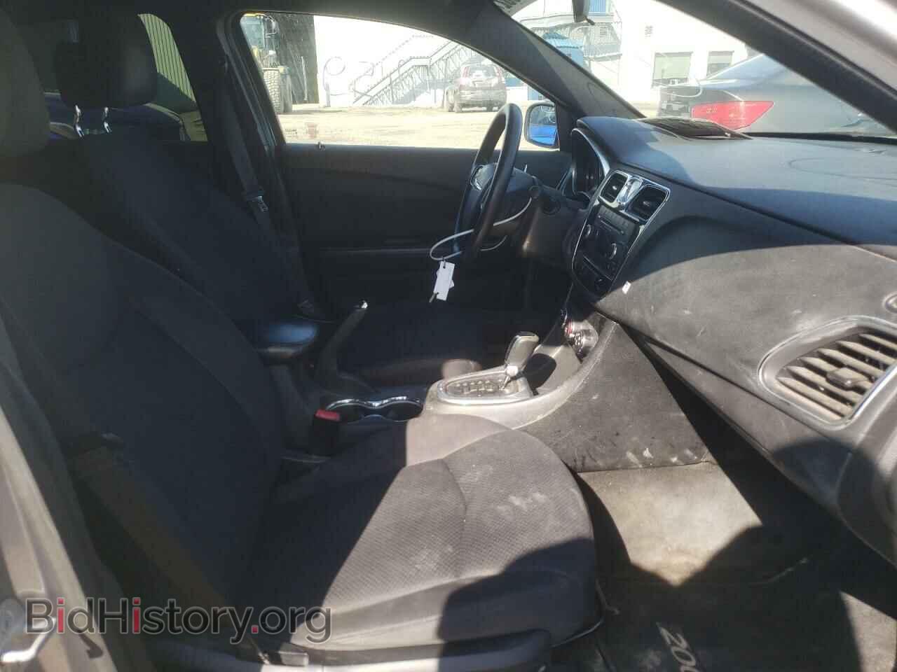 2013 CHRYSLER 200 - VIN: 1C3CCBAB7DN696840 - Фото 5