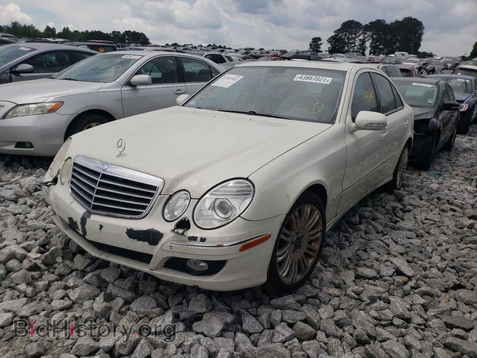 2008 MERCEDES-BENZ E CLASS - VIN: WDBUF87XX8B299254 - Фото 2