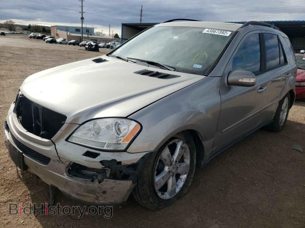 2006 MERCEDES-BENZ M-CLASS - VIN: 4JGBB75E56A000817 - Фото 2