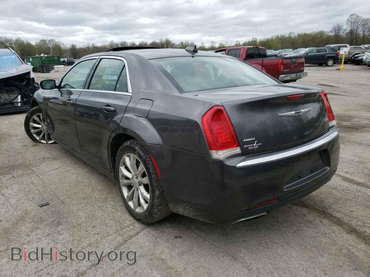 2016 CHRYSLER 300 - VIN: 2C3CCARG4GH270322 - Фото 3