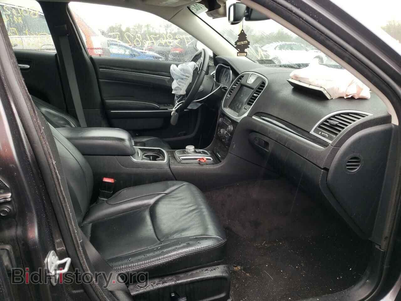 2016 CHRYSLER 300 - VIN: 2C3CCARG4GH270322 - Фото 5