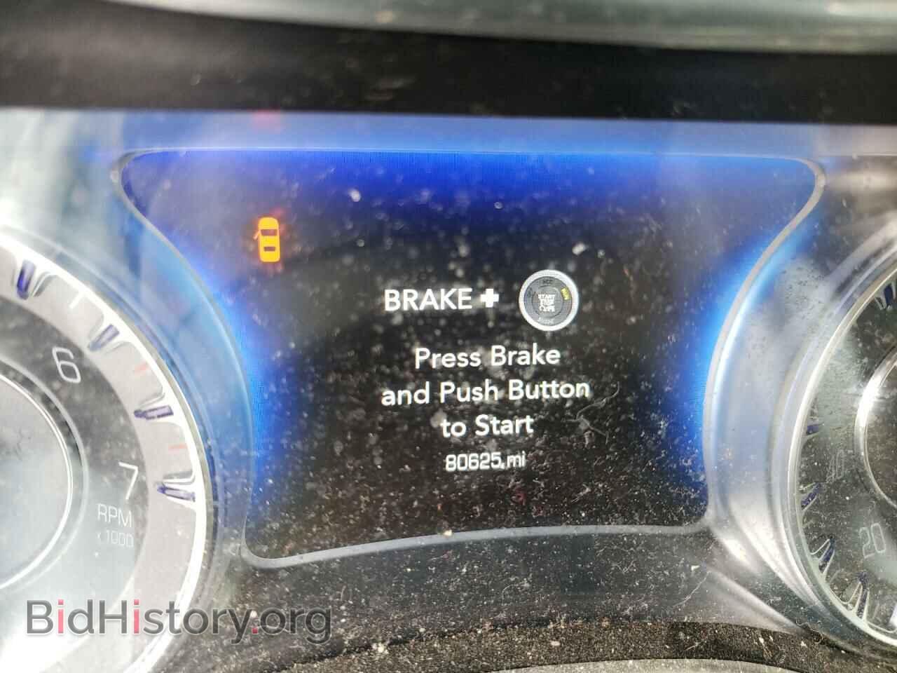 2016 CHRYSLER 300 - VIN: 2C3CCARG4GH270322 - Фото 8