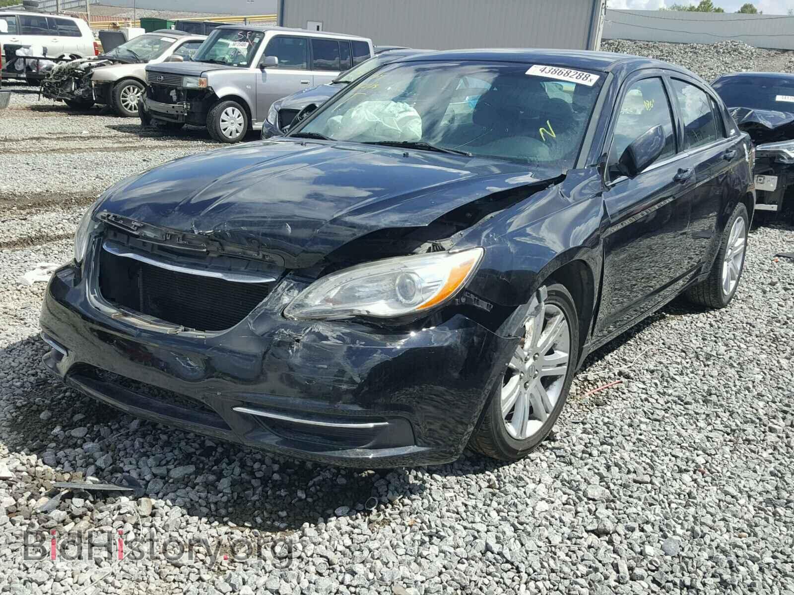 2012 CHRYSLER 200 - VIN: 1C3CCBAB8CN295358 - Photo 2