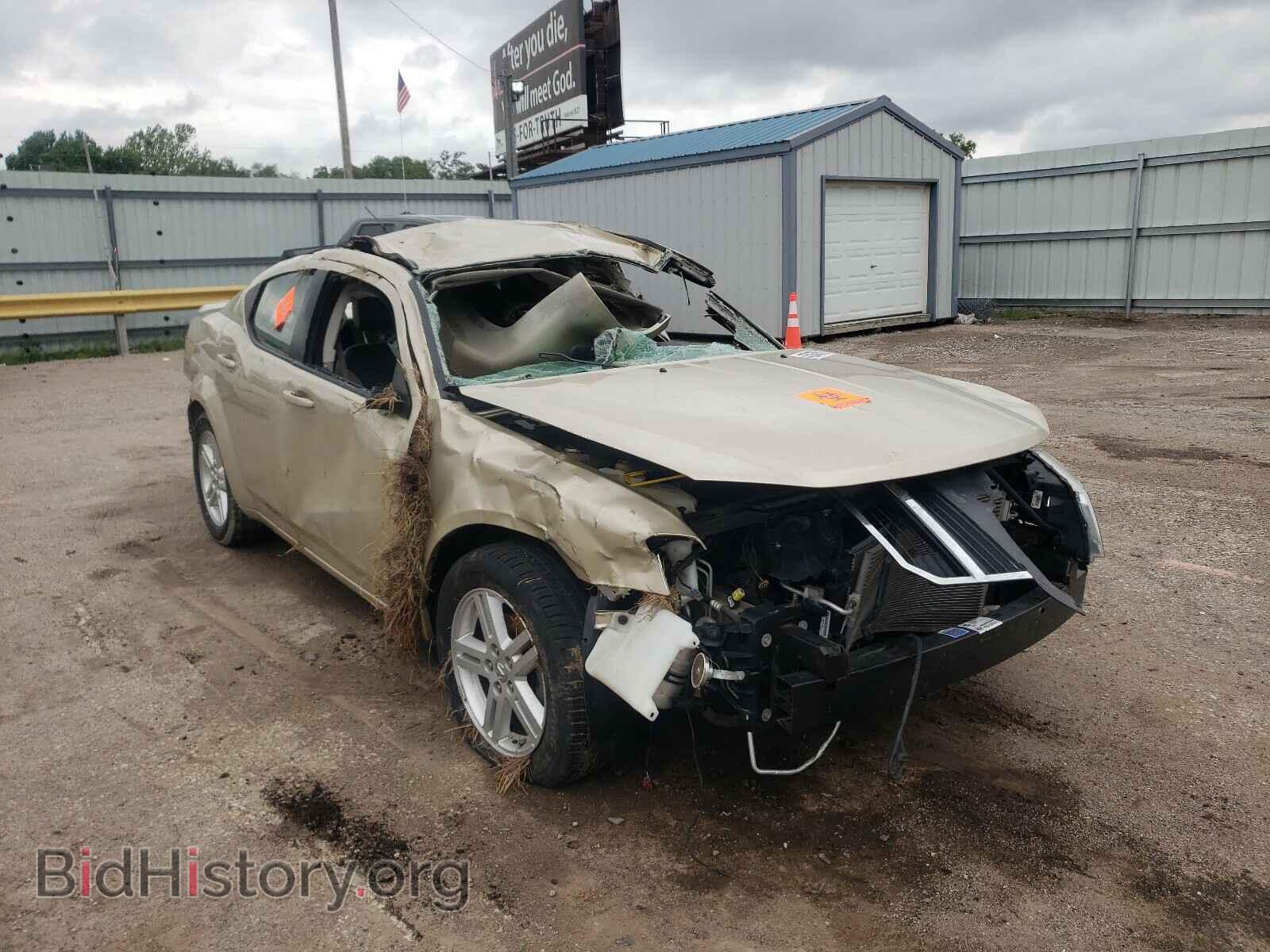 Photo 1B3CC5FB3AN114770 - DODGE AVENGER 2010