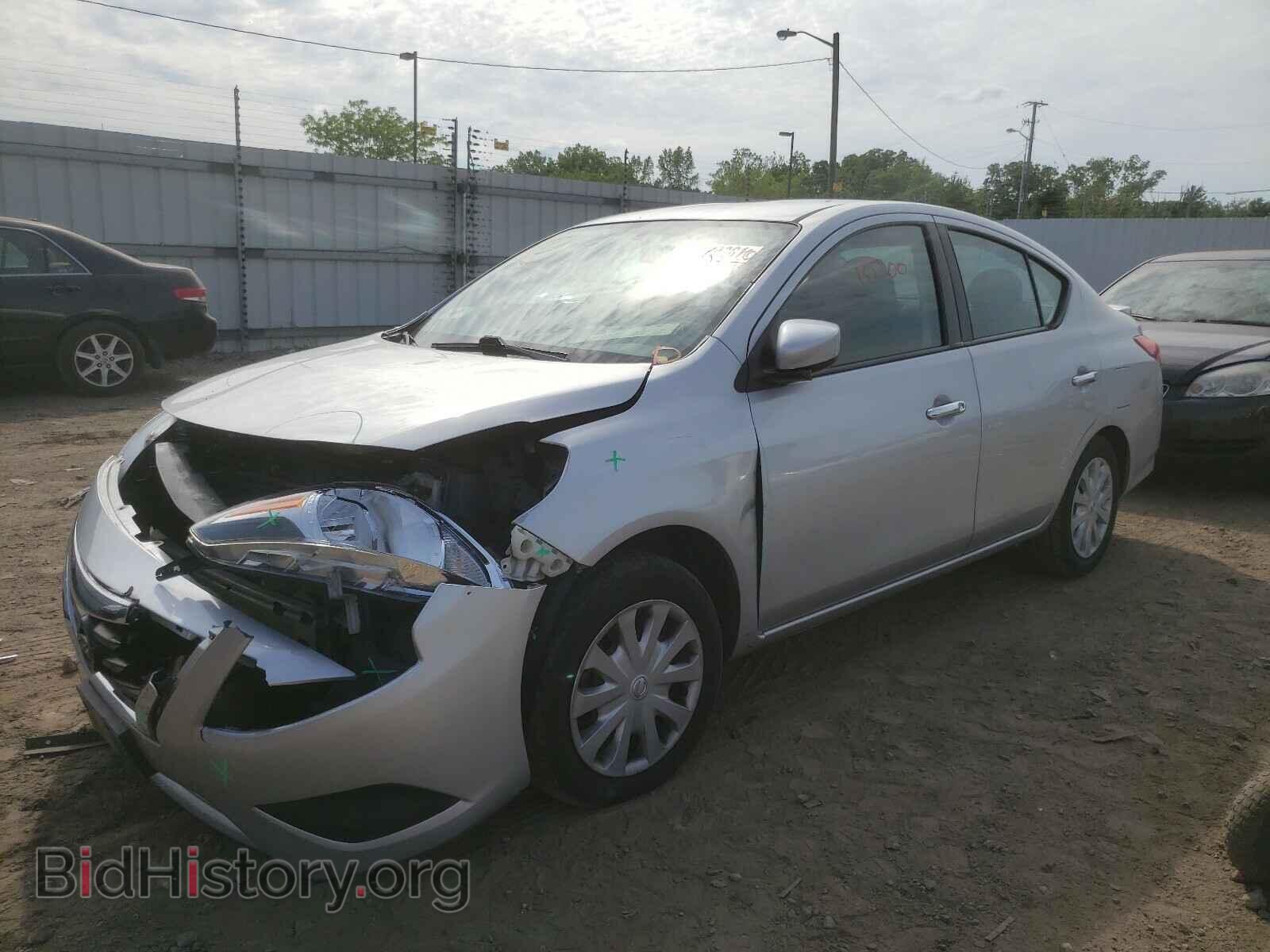 2015 NISSAN VERSA - VIN: 3N1CN7AP1FL859177 - Фото 2