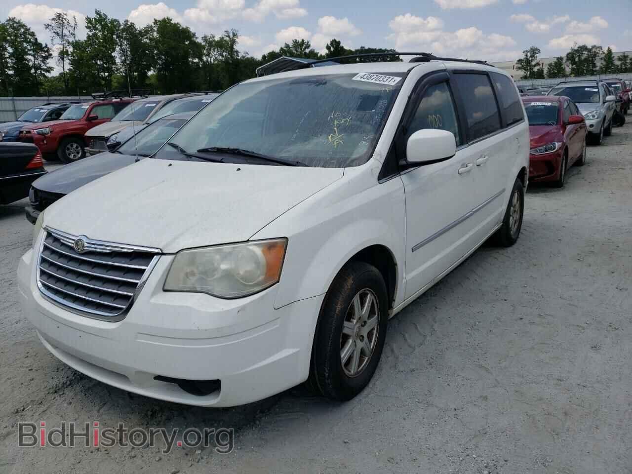 2010 CHRYSLER MINIVAN - VIN: 2A4RR5D15AR305105 - Фото 2