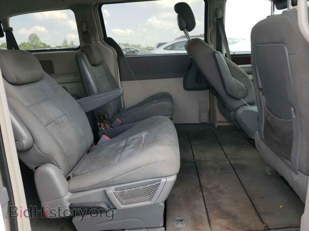 2010 CHRYSLER MINIVAN - VIN: 2A4RR5D15AR305105 - Фото 6