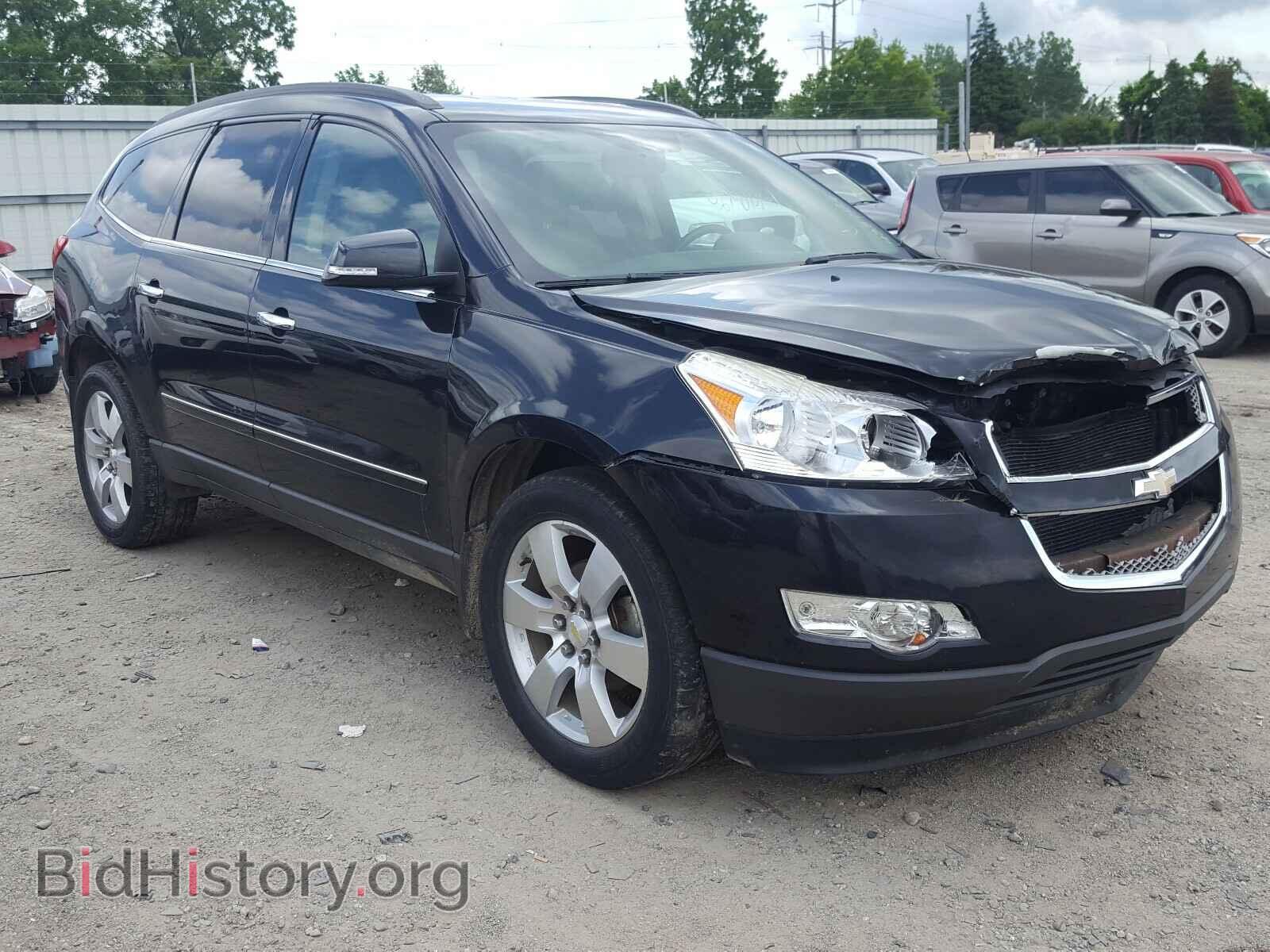 Photo 1GNKVLED7BJ312702 - CHEVROLET TRAVERSE 2011