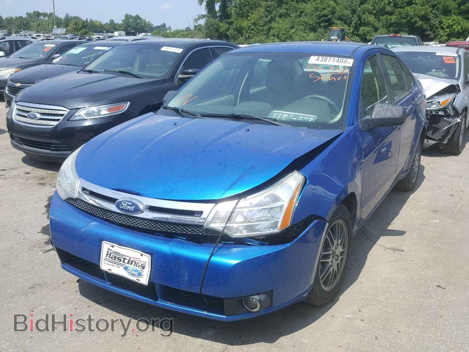 2011 FORD FOCUS - VIN: 1FAHP3FN1BW169467 - Фото 2