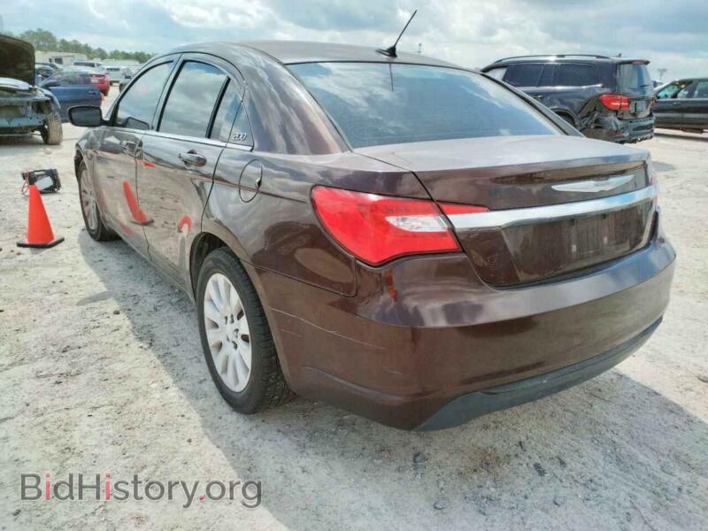 2013 Chrysler 200 (VIN 1C3CCBAB8DN686012) — фото 3 из 10
