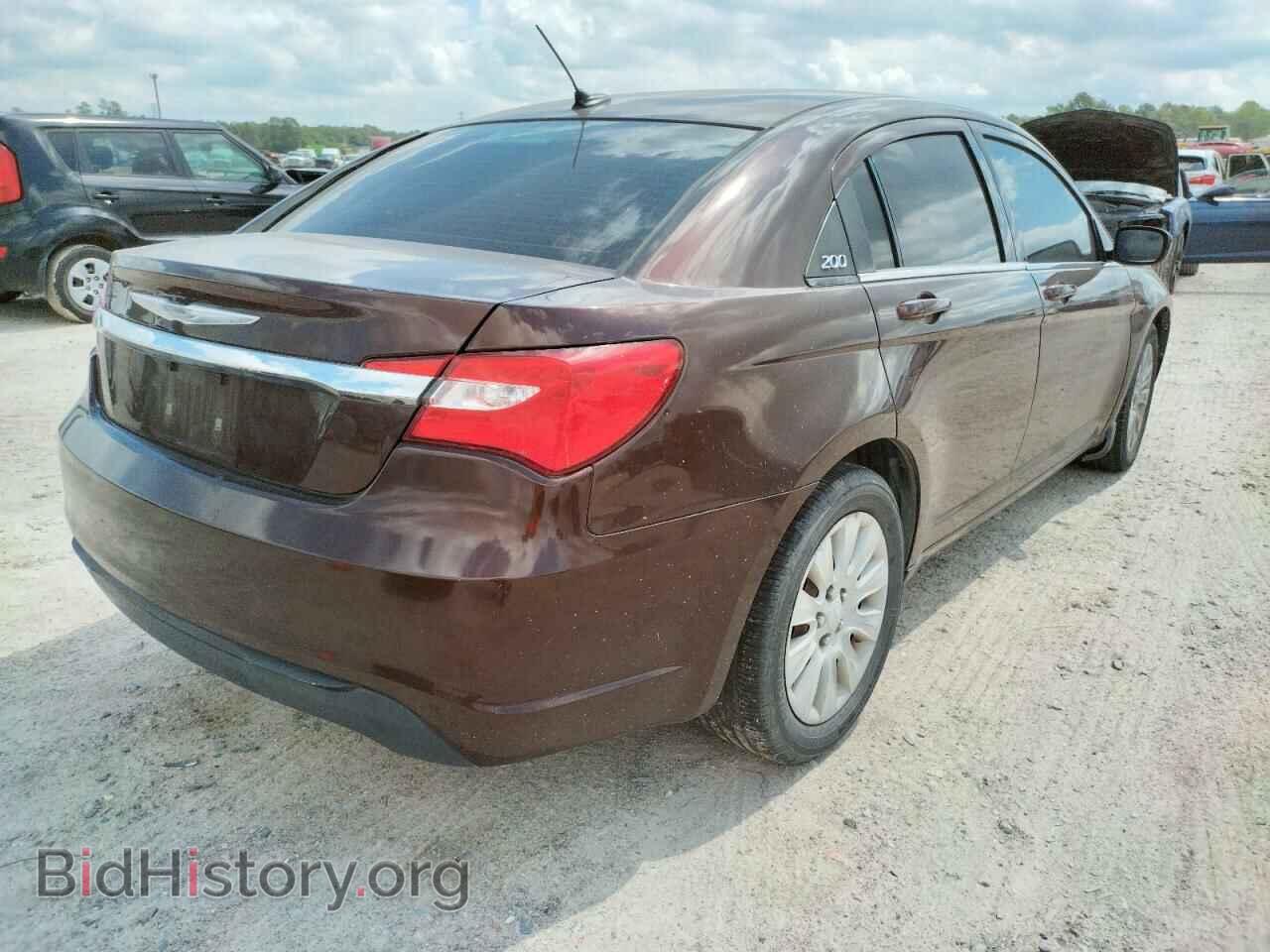 2013 CHRYSLER 200 - VIN: 1C3CCBAB8DN686012 - Фото 4