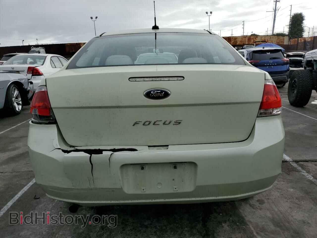 2011 FORD FOCUS - VIN: 1FAHP3EN4BW149702 - Фото 6